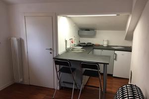 Monolocale e soffitta pieno centro Parma