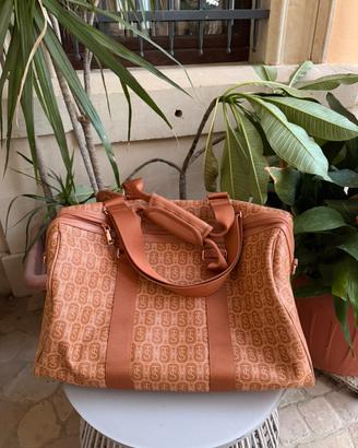 The Life of a Showgirl Duffel Bag Monogram Brown