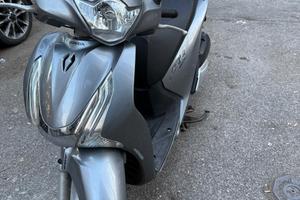 SH 150 uniproprietario