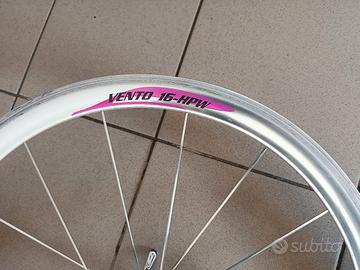 Ruote Campagnolo serie Vento