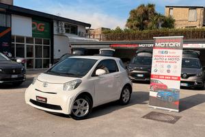 Toyota iQ 1.0