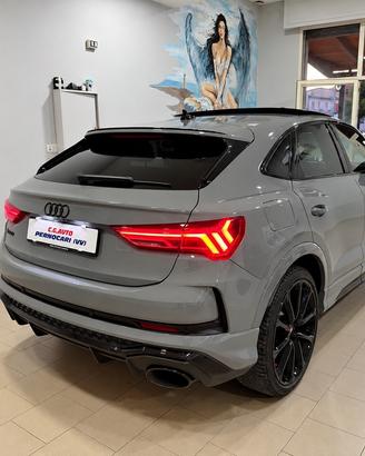 Audi RS Q3 SPB quattro S tronic