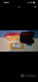 Nintendo switch lite gialla