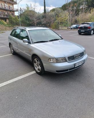 Audi A4 avant SW