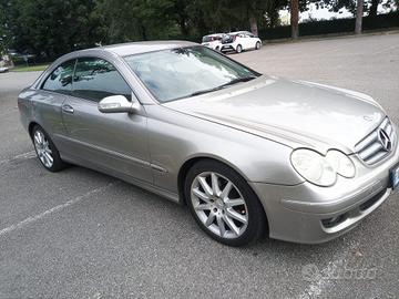 Mercedes CLK coupé 220CDI 