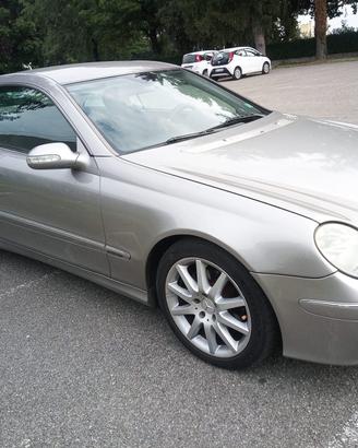 Mercedes CLK coupé 220CDI 
