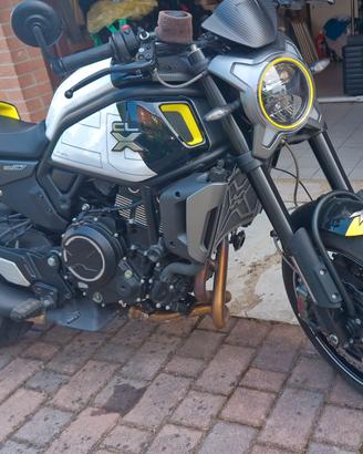 CFMOTO 700 CL-X sport