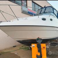 Barca cabinata 8 metri Regal 242 + Mercruyser 5000