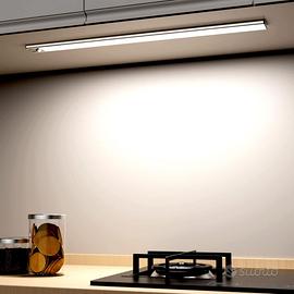 luce armadio led con sensore movimento