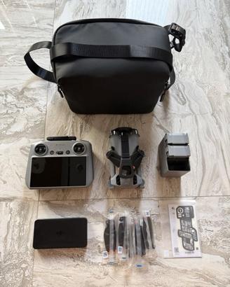 Drone DJI Mini 5 Pro Fly More Combo, come NUOVO