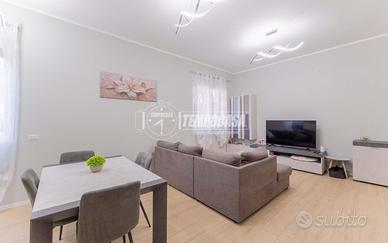 TRILOCALE RISTRUTTURATO ZONA CENTRALE