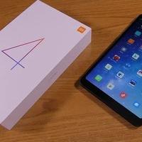 Tablet Xiaomi Mi Pad 4