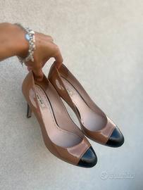 Decolletes Miu Miu
