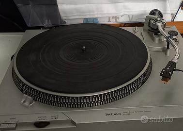 Piatto Technics SL D1