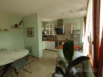 Appartamento su palazzina di due unità
