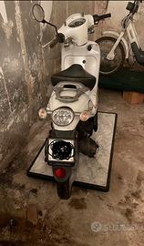Scarabeo aprilia 50 cc