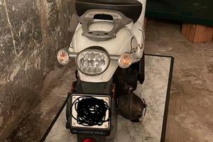 Scarabeo aprilia 50 cc