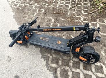 MONOPATTINO ELETTRICO KUKIRIN 2000WATT IN GARANZIA