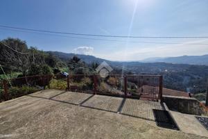 4 LOCALI A PODENZANA