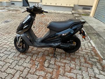 Malaguti phantom f12 del 2007