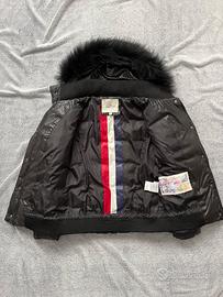 Piumino Moncler Donna Nero con Pelliccia - T. L