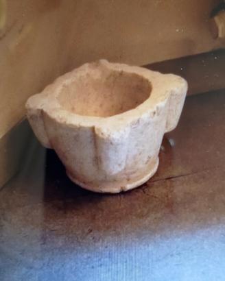 Antico mortaio in marmo  1700/1800