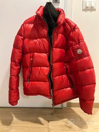 Piumino Moncler uomo rosso lucido