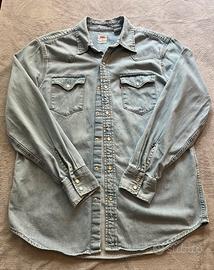 Levi’s Caimicia denim