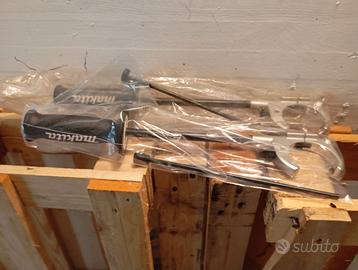 4 manici Makita per trapano nuovi