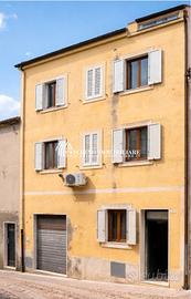 Casa indipendente con terrazza panoramica