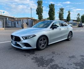 Mercedes-Benz A180d Sedan Premium*TAGLIANDI CERT