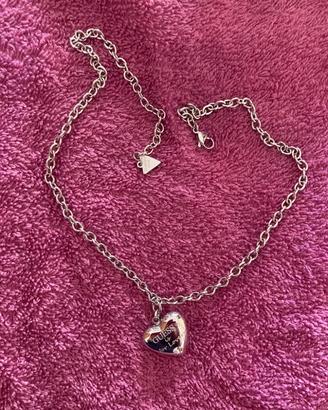 Collier guess donna