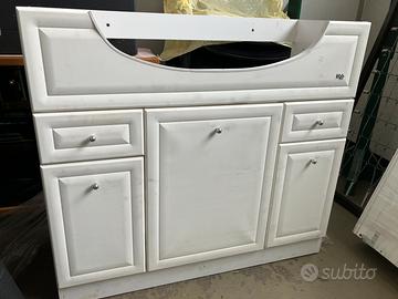 Mobile da bagno laccato bianco