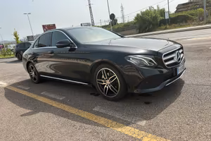 Mercdes e200 anno 2017 km 260