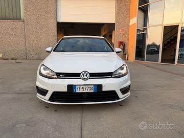 Volkswagen Golf 1.6 TDI 110 CV DSG 5p. Executive B