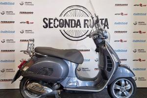 Vespa 300 GTS hpe Touring