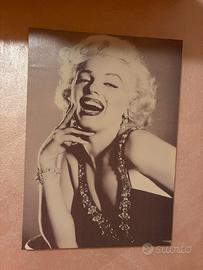 Tela Merylin Monroe