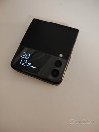 Samsung Galaxy Flip3