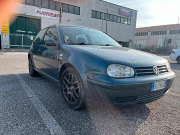Golf 2.0 benzina 4motion 3p