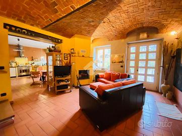 CASA SEMINDIPENDENTE A LANZO TORINESE