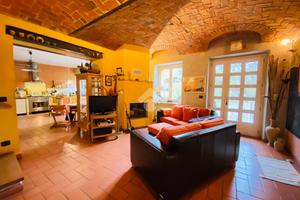 CASA SEMINDIPENDENTE A LANZO TORINESE