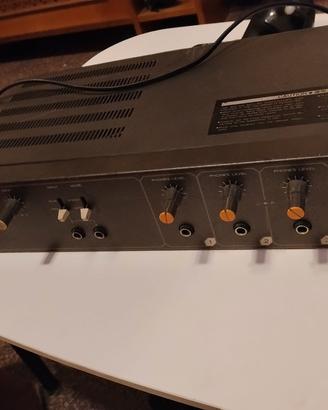 Tascam MH-40 multi  phones 