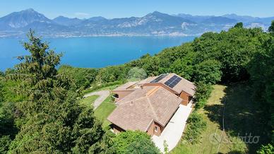 PORZIONE DI TRIFAMILIARE A SAN ZENO DI MONTAGNA