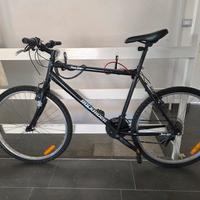 Bicicletta Rockrider
