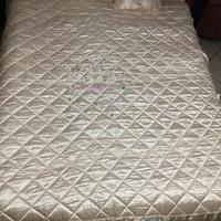 Copriletto in raso  + 2 cuscini  dipinto a mano