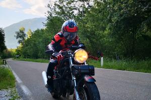 Ducati Moster 600  A2