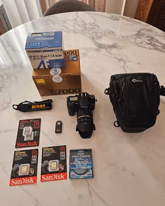 Nikon D7000 + Tamron 17-50 f/2.8 + accessori