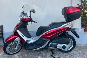 Piaggio Beverly 300