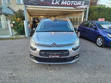 Citroën Grand C4 SpaceTour. Grand C4 SpaceTou...