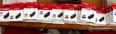 32 cartucce nuove Canon PFI-300 originali